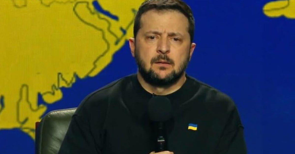 Zelenskyy concerned about Russian offensive, expected around the en...