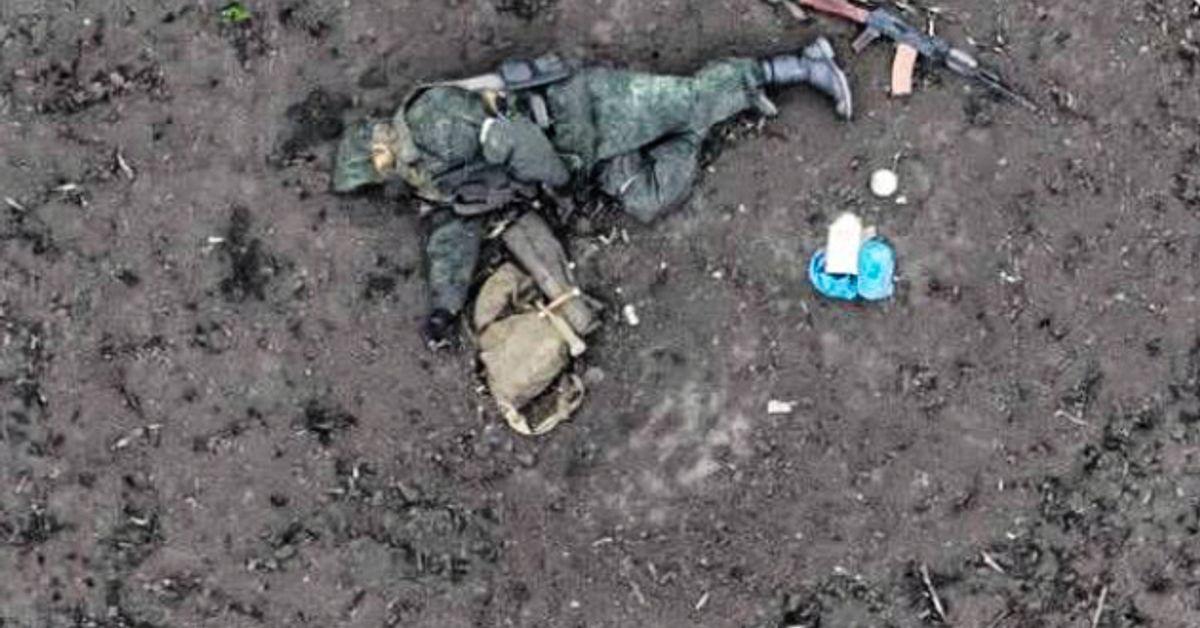 Ukrainian army kills about 27,200 Russian soldiers since invasion.