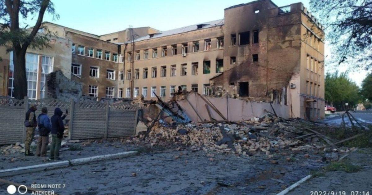 AFU destroy Russian base, military equipment in Luhansk region.