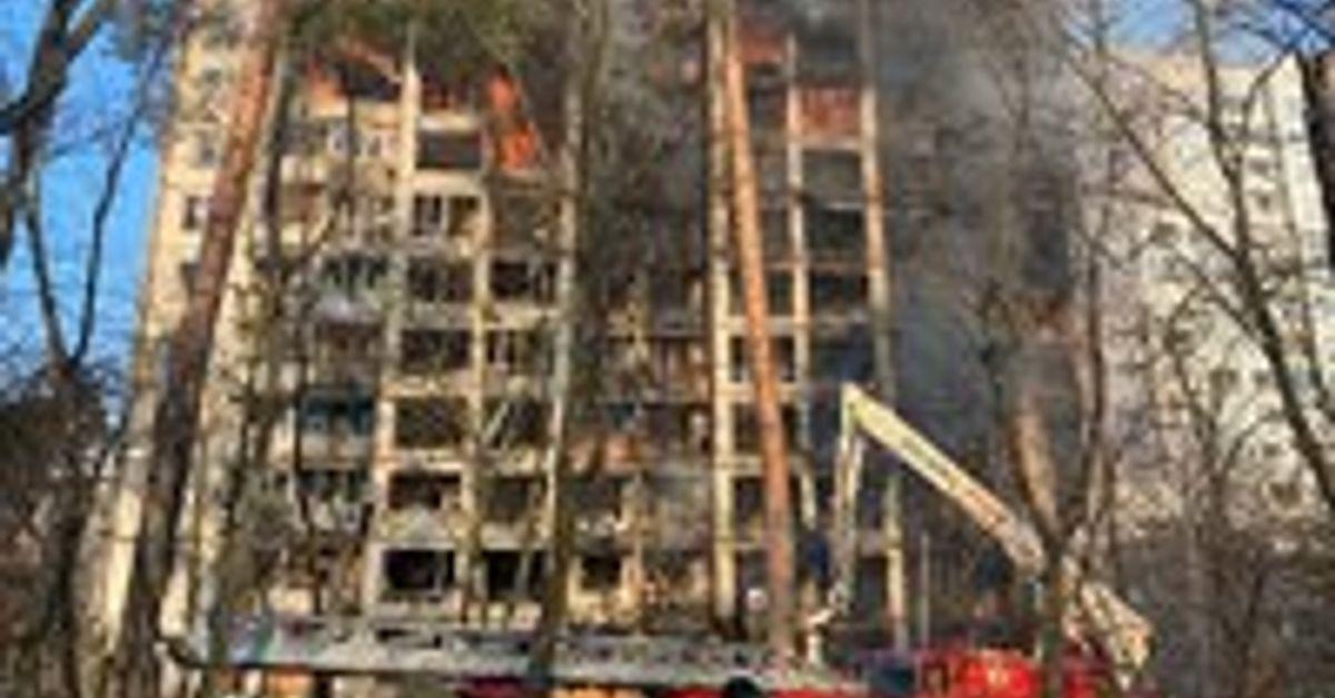 Two people killed after shelling in 16-storey building in Kyiv – Em...