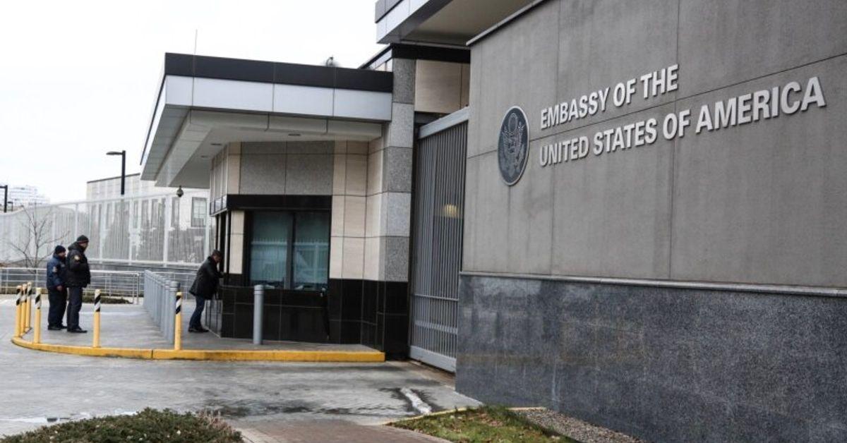 U.S. Orders Dependents Of Embassy Staff In Kyiv To Leave Ukraine