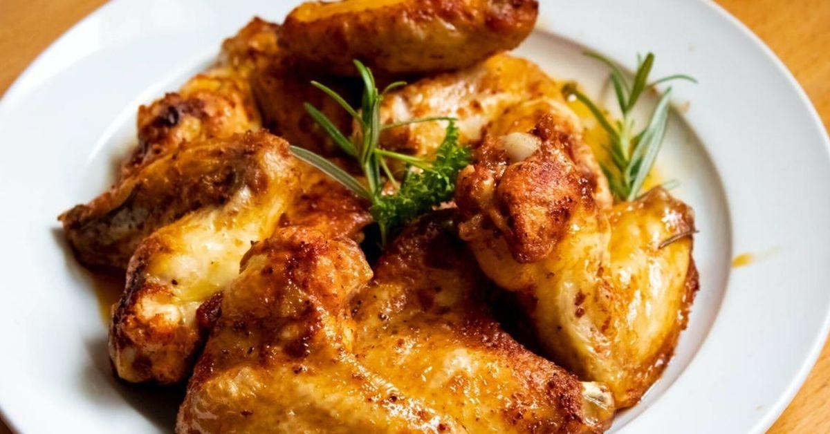 Juicy chicken wings without marinating: what is the secret of the d...