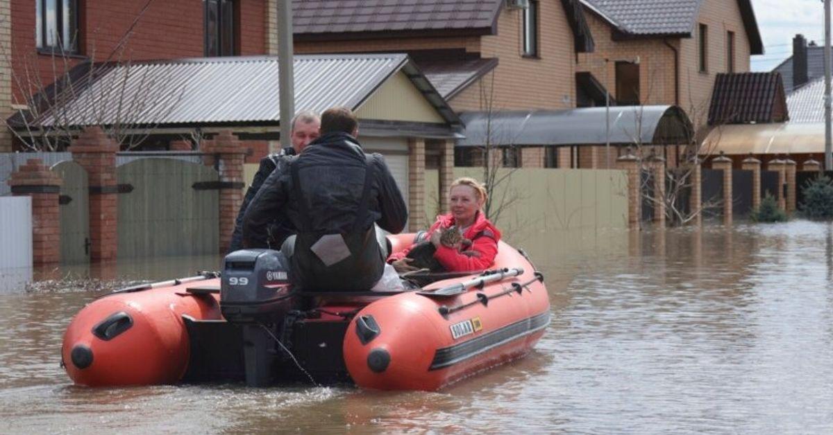More Evacuations Ordered in Russia Amid 'Colossal' Flooding.