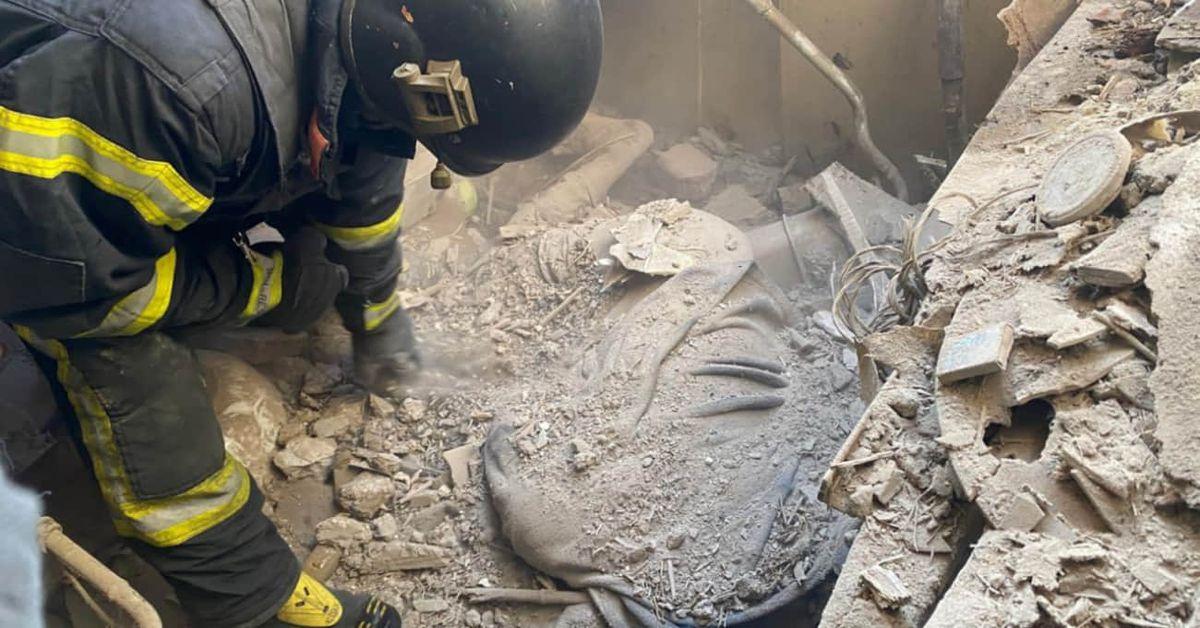Man's body found under rubble after Russian attack on Kharkiv Oblas...